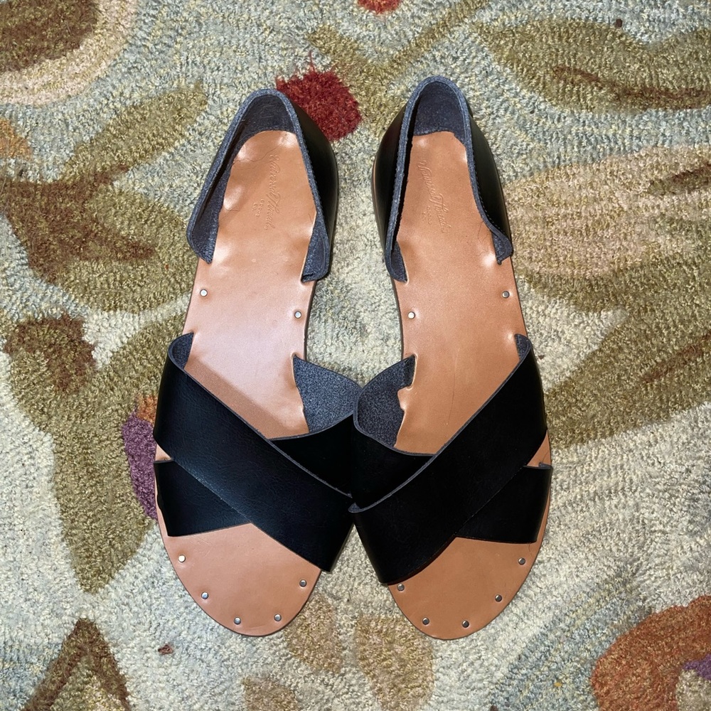 Black sandals